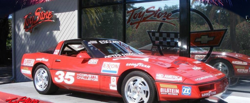 1990 Corvette C4 World Challenge R9G race car in Race Red