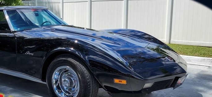 1974 Corvette Stingray C3 in Black