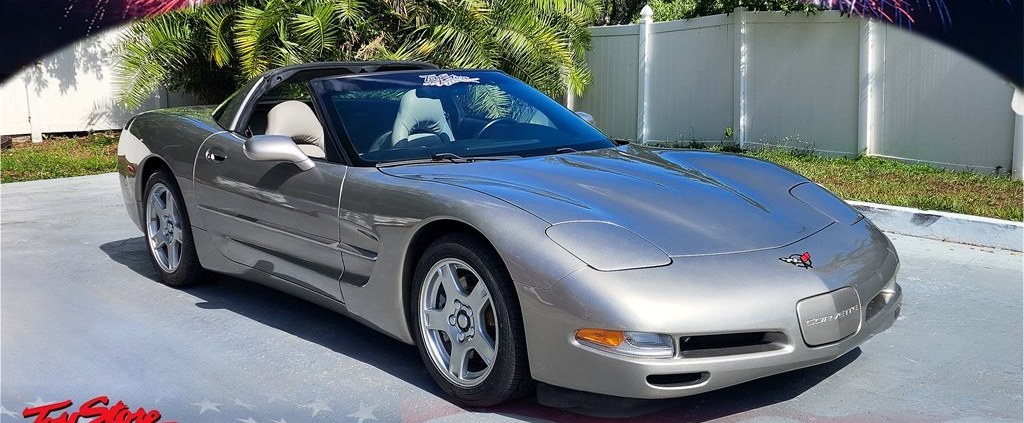 1998 Corvette C5 in Light Pewter on the Sundial showroom floor